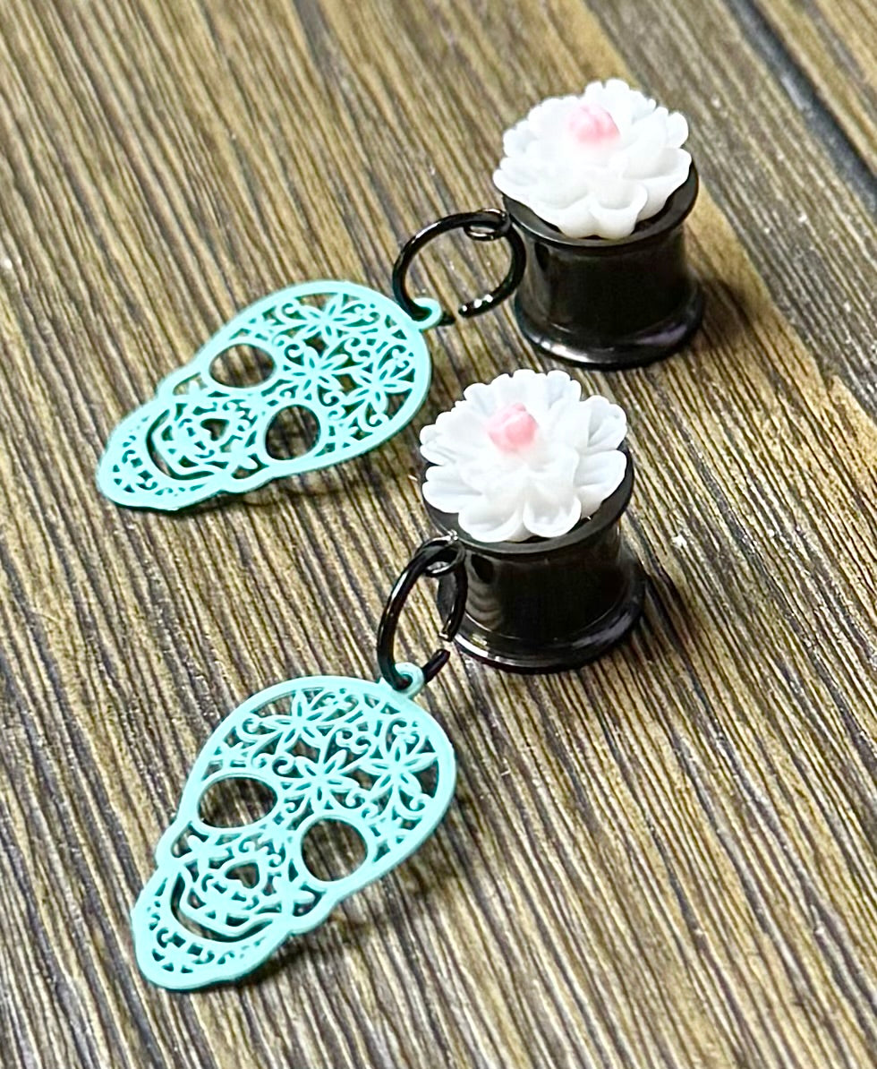 Teal Skull with Flowers Dangle Ear Tunnels