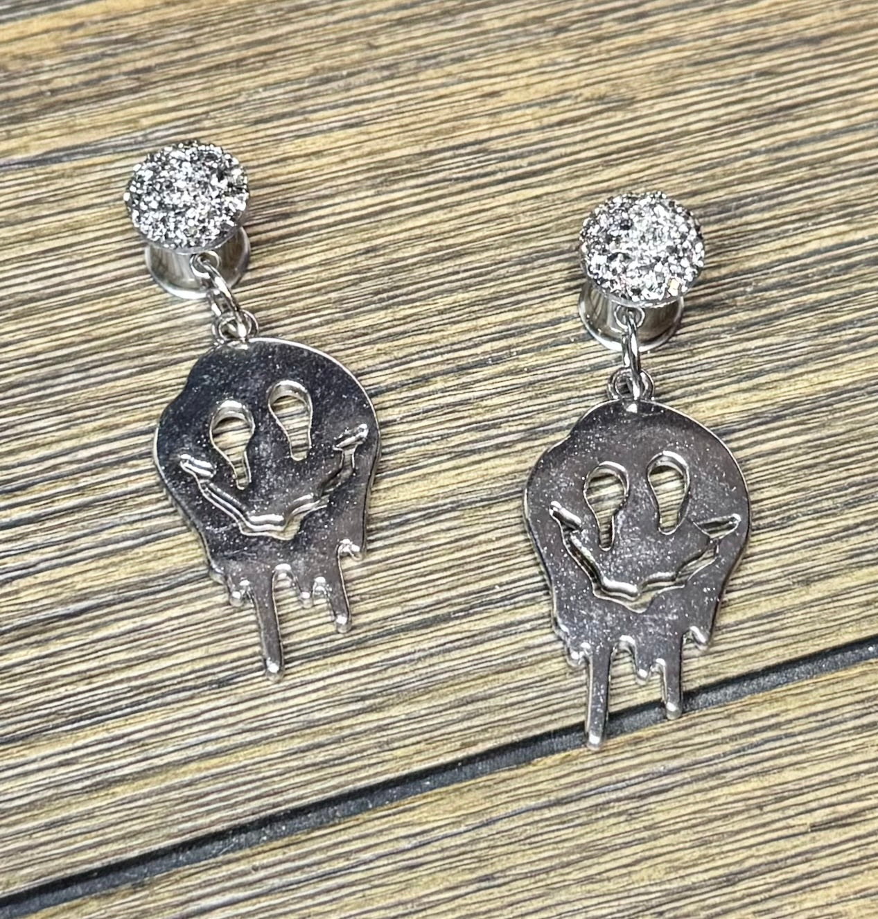 Melting Smiley with Silver Druzy Dangle Ear Tunnels