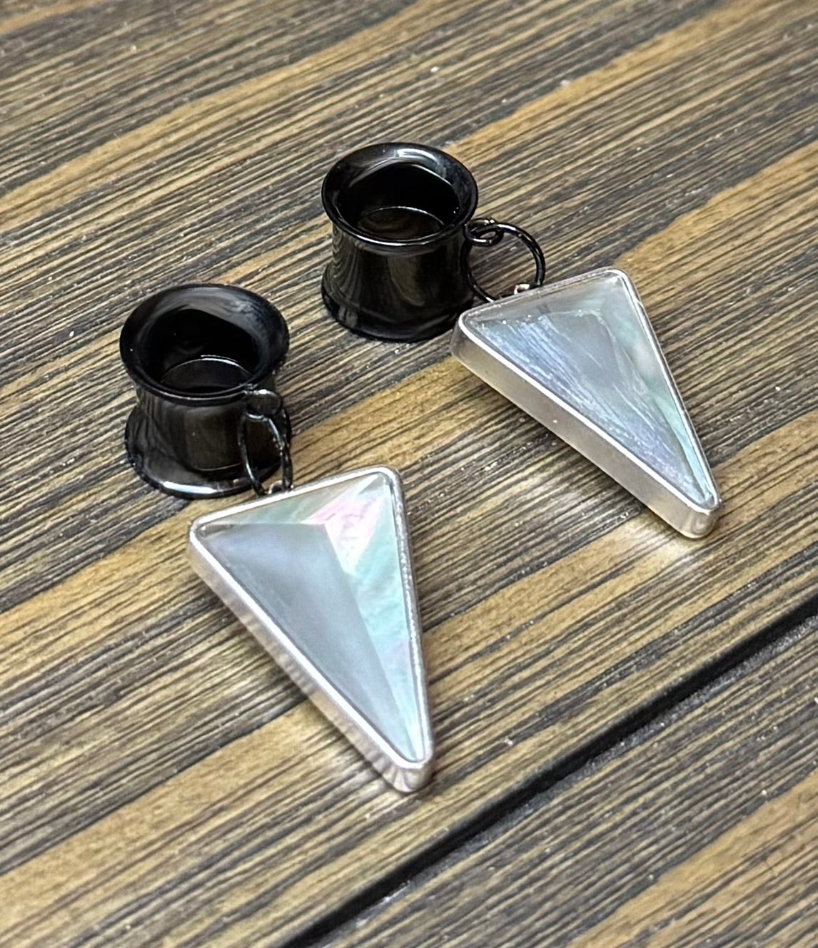 Repurposed Kendra Scott Iridescent Stone Dangle Ear Tunnels