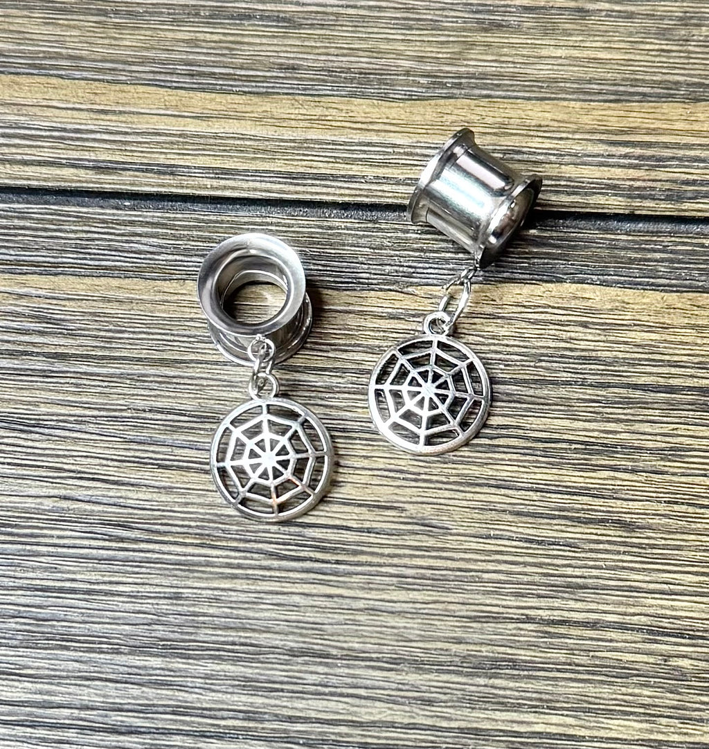 Small Spider Web Dangle Ear Tunnels
