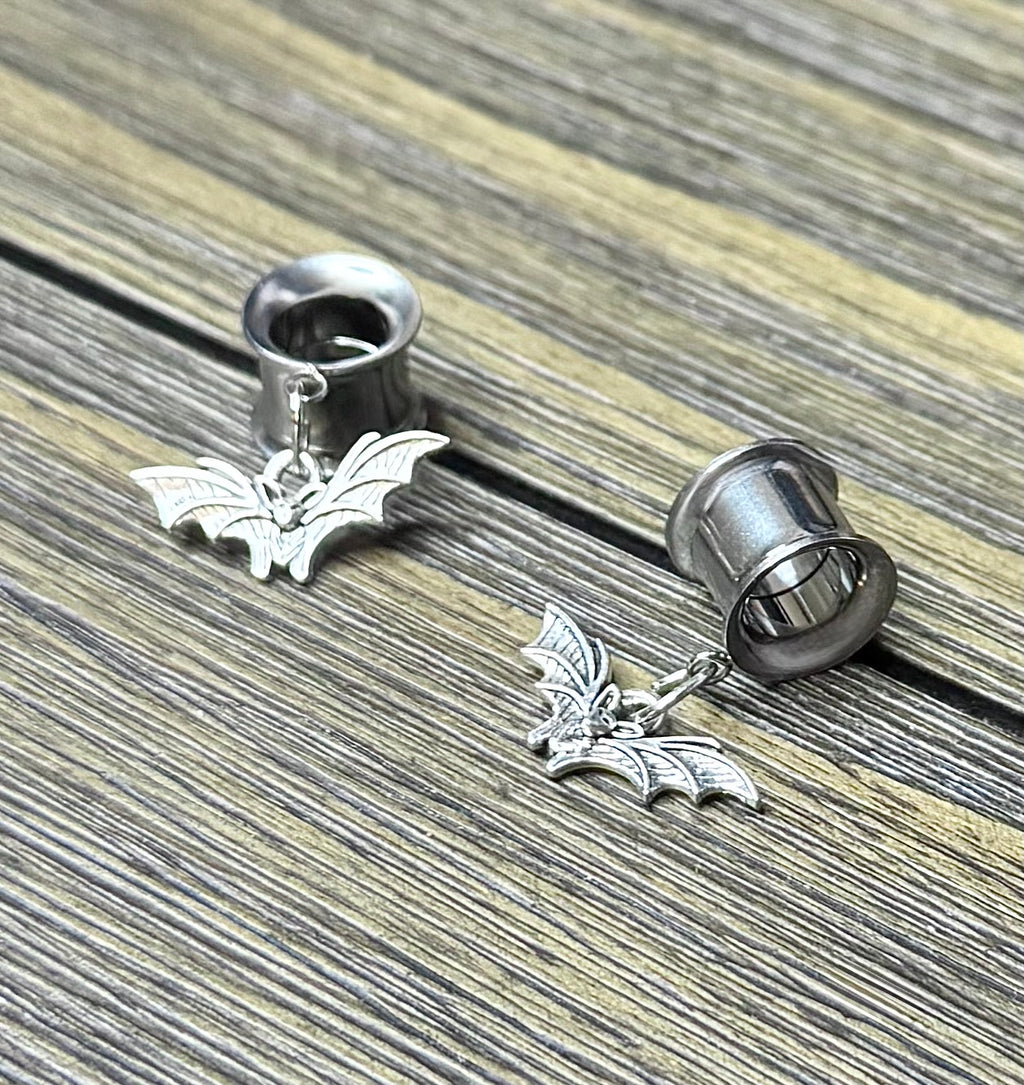 Tiny Bat Dangle Ear Tunnels
