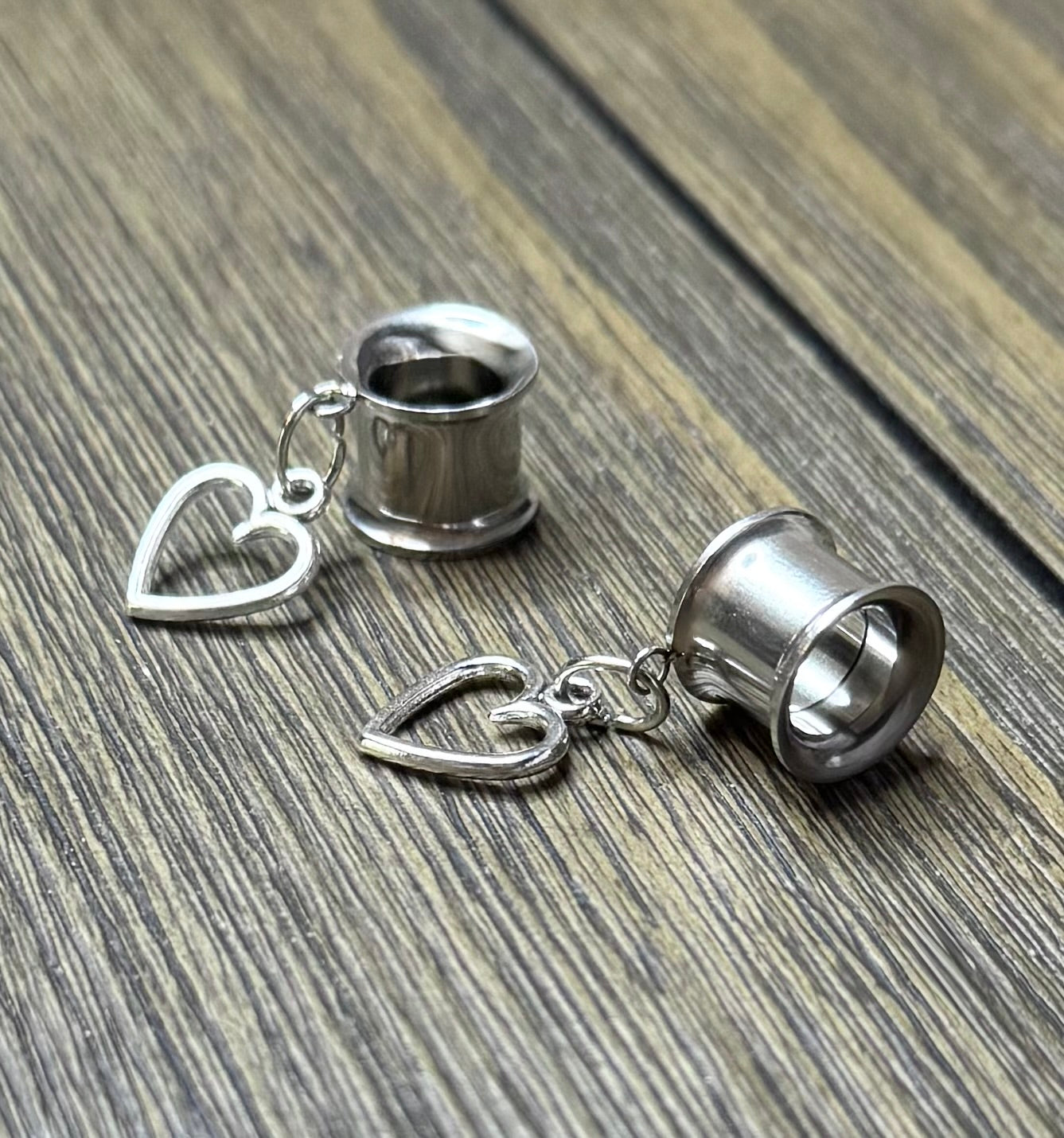 Small Heart Dangle Ear Tunnels