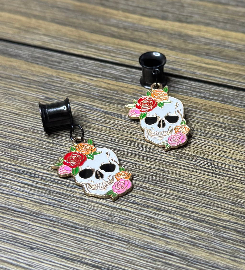 Skull and Roses Dangle Ear Tunnels