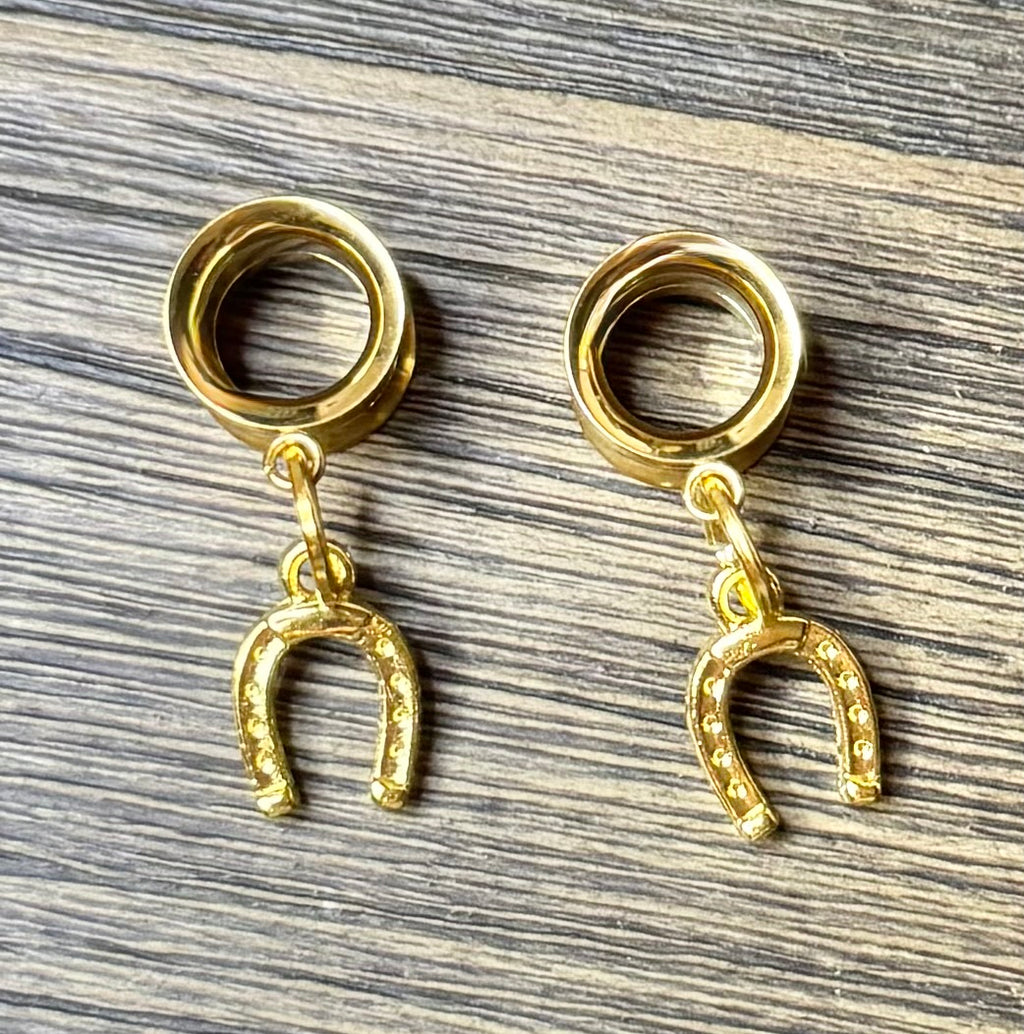 Horseshoe Dangle Ear Tunnels