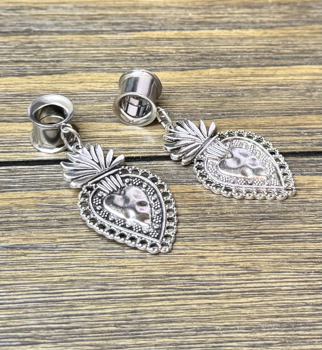 Western Heart Dangle Ear Tunnels