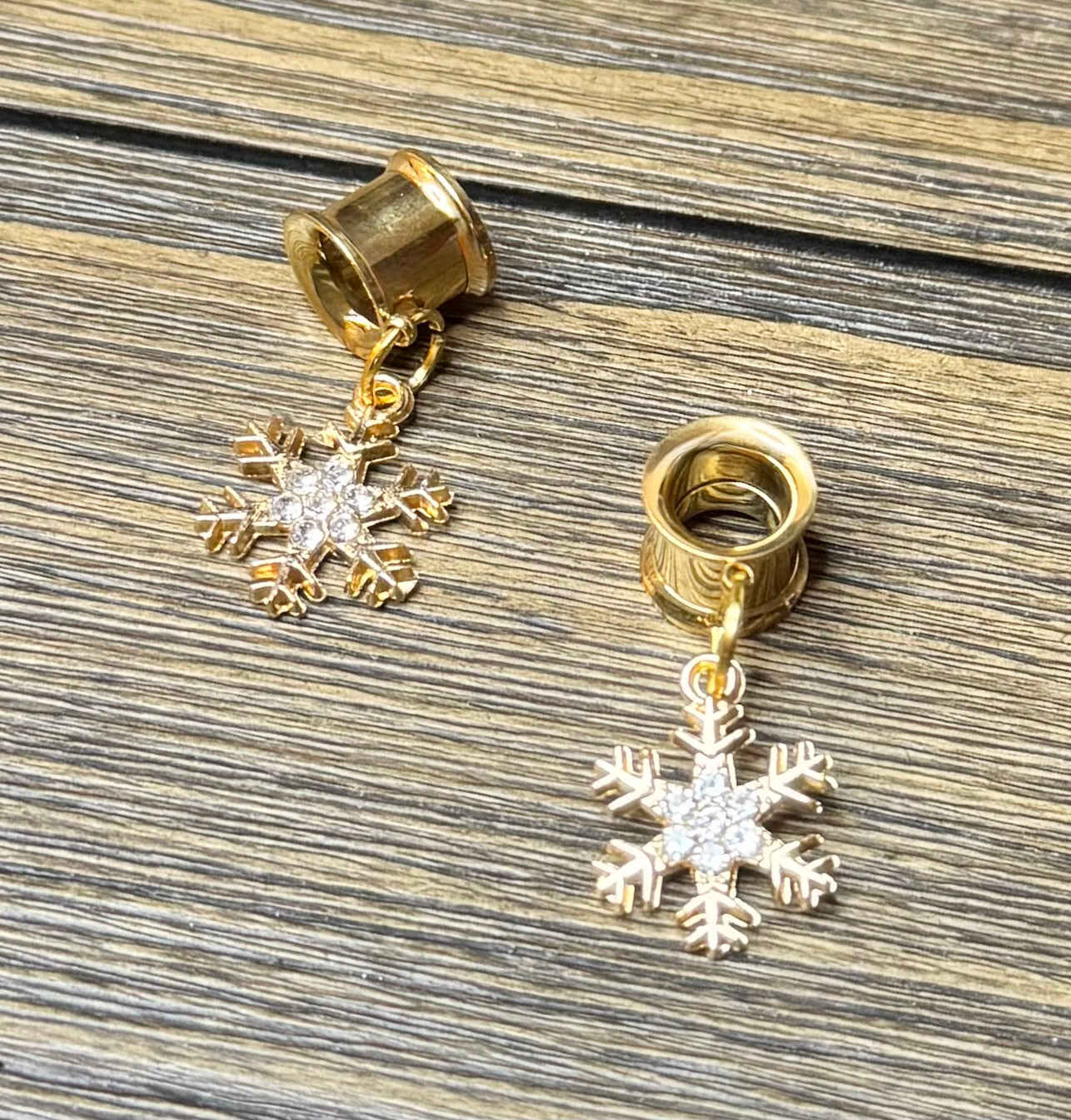 Snowflake with Crystals Dangle Ear Tunnels