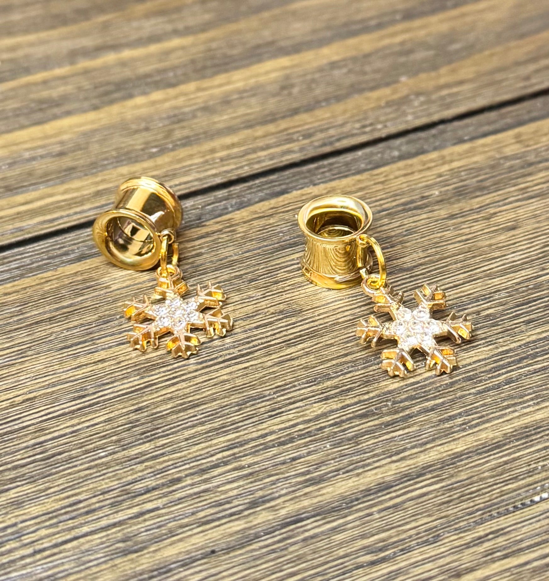 Snowflake with Crystals Dangle Ear Tunnels