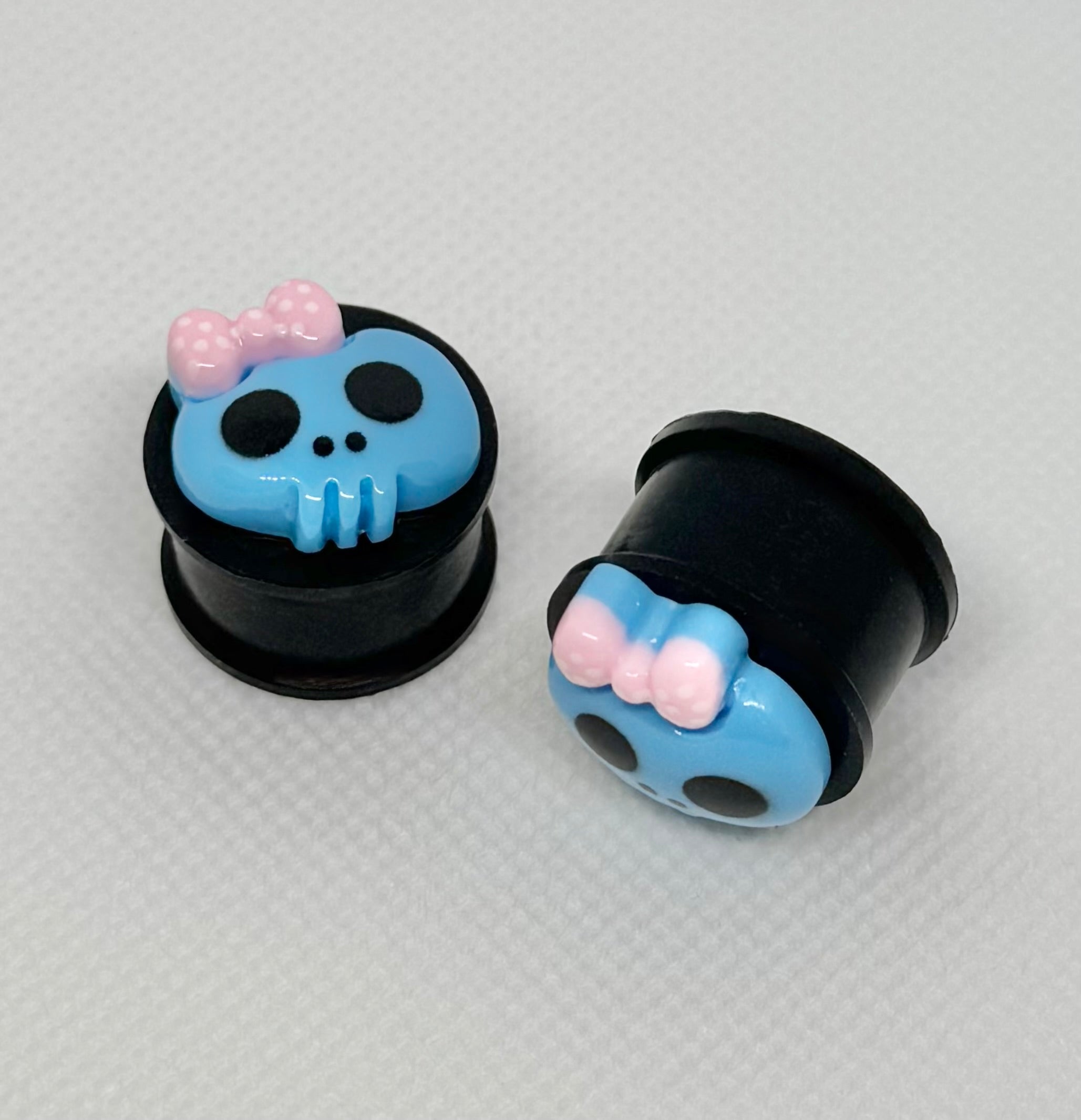 Blue Girlie Skull Ear Plugs
