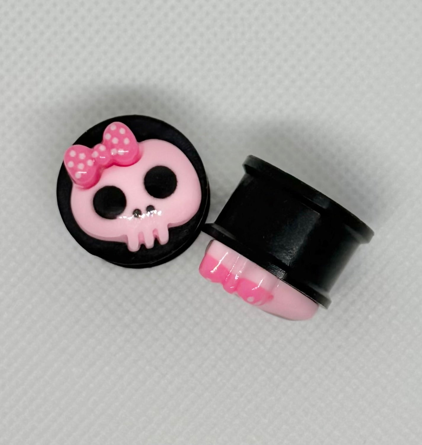 Light Pink Girlie Skull Ear Plugs